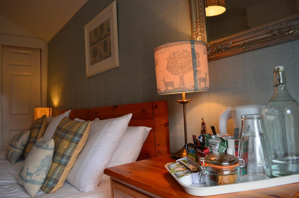 Ardlogie Guest House อาวีมอร์ ภายนอก รูปภาพ