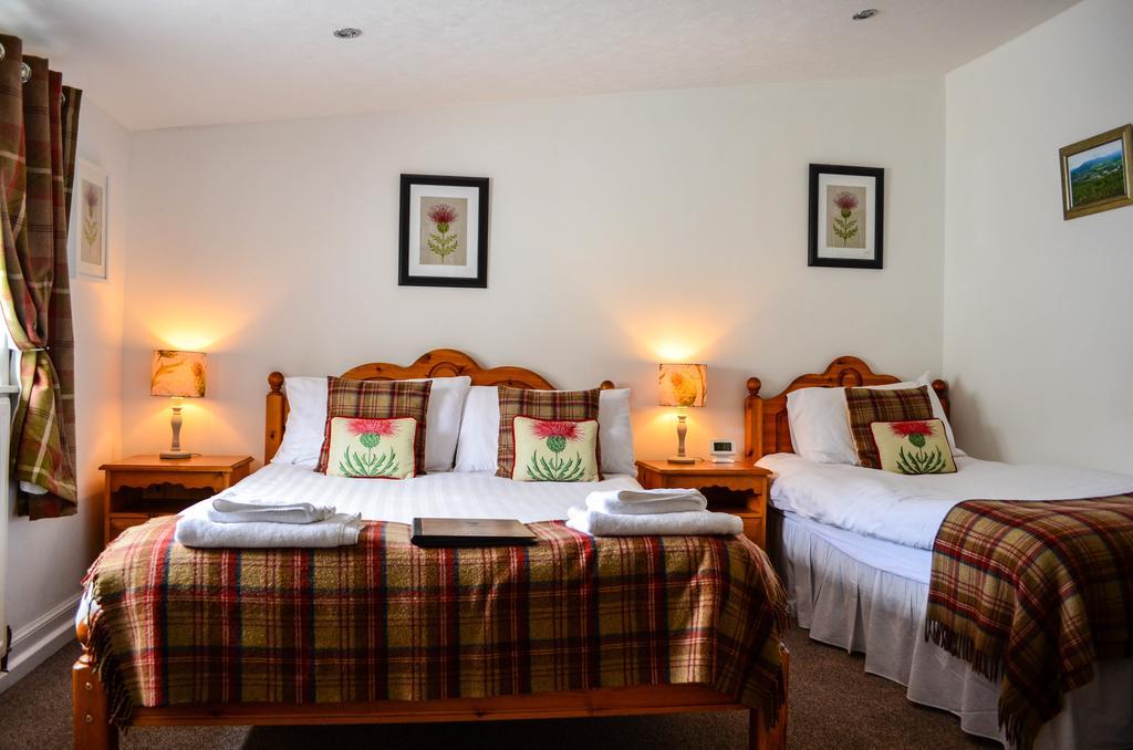 Ardlogie Guest House อาวีมอร์ ภายนอก รูปภาพ